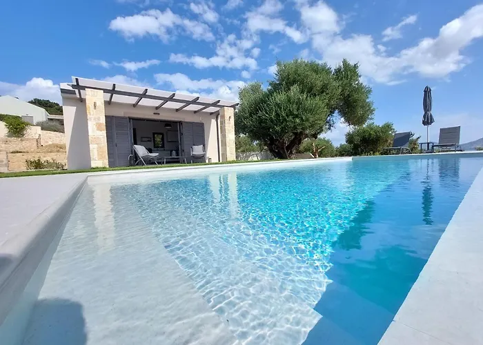 Alekos Houses-elia
