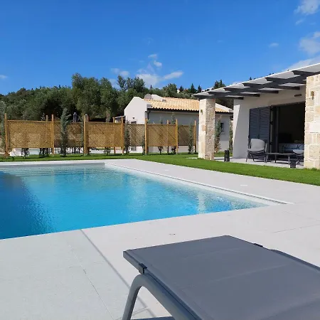 Alekos Houses-elia * Lixúri