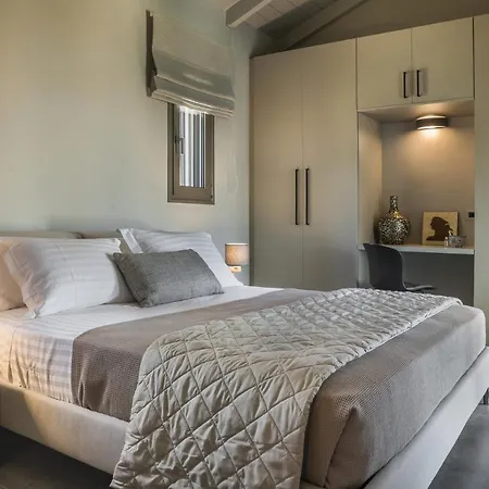 Alekos Houses-elia * リクスリオン