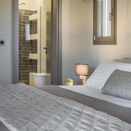 Alekos Houses-elia * リクスリオン