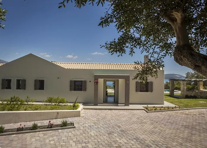 Вилла Alekos Houses-elia Ликсури