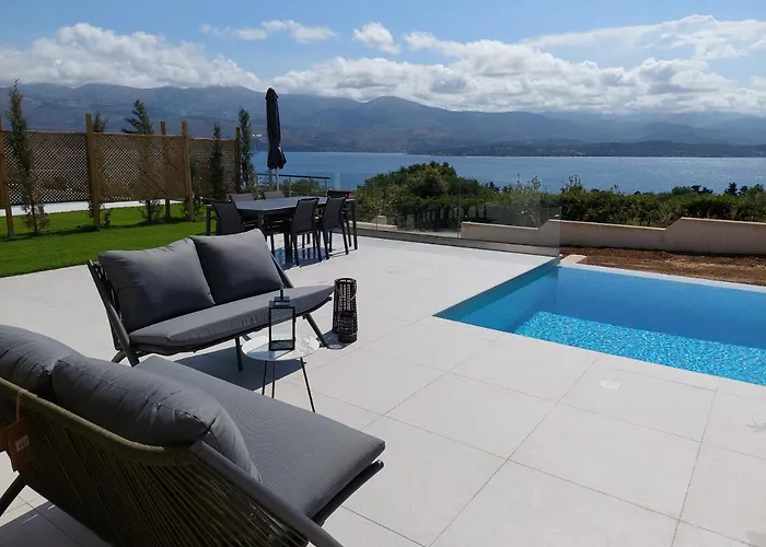 Alekos Houses-elia
