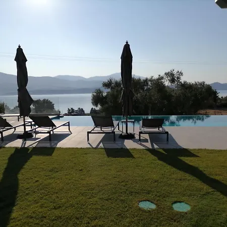 Alekos Houses-elia * Lixouri